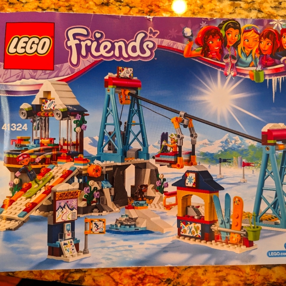 Lego Friends 41324 Ski Chalet Chairlift